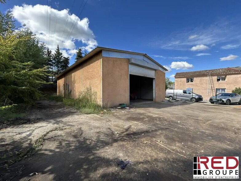 Industrial in Gardanne for lease - Building Photo - Image 1 of 6
