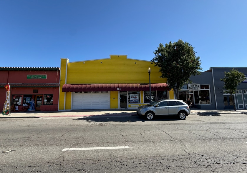 734 Main St, Ramona, CA for sale - Building Photo - Image 3 of 9