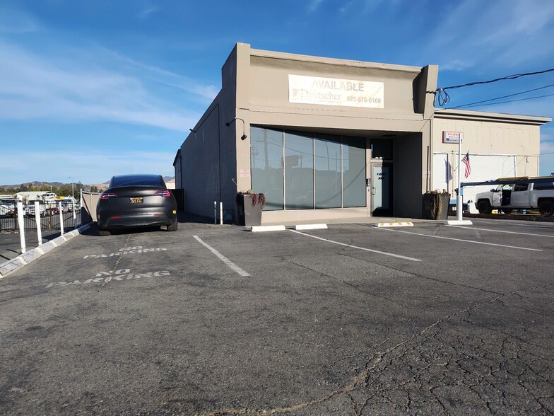 2600 N Main St, Walnut Creek, CA for sale - Building Photo - Image 1 of 1