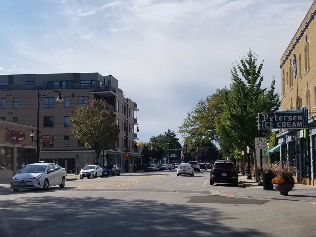 1142 Chicago Ave, Oak Park, IL 60302 | LoopNet 1142 Chicago Ave, Oak Park, IL 60302 | LoopNet