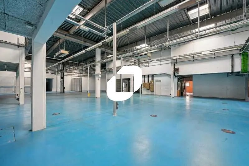 122-130 Rue Marcel Hartmann, Ivry-sur-Seine for lease - Building Photo - Image 3 of 26