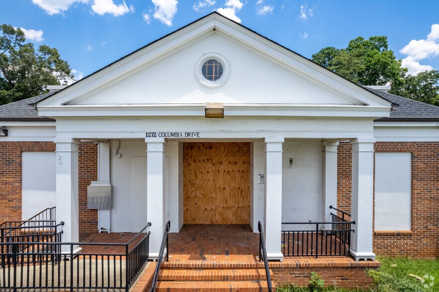 1272 Columbia Dr, Decatur, GA 30032