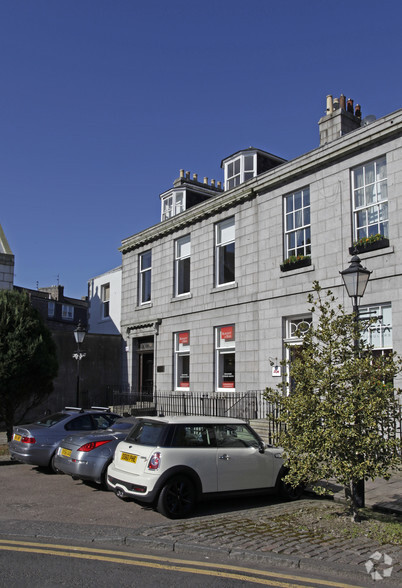 15 Golden Sq, Aberdeen for sale - Primary Photo - Image 1 of 1