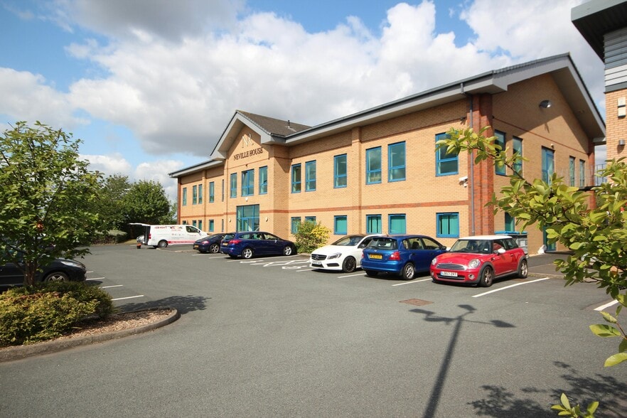 Steelpark Rd, Halesowen for lease - Building Photo - Image 3 of 15