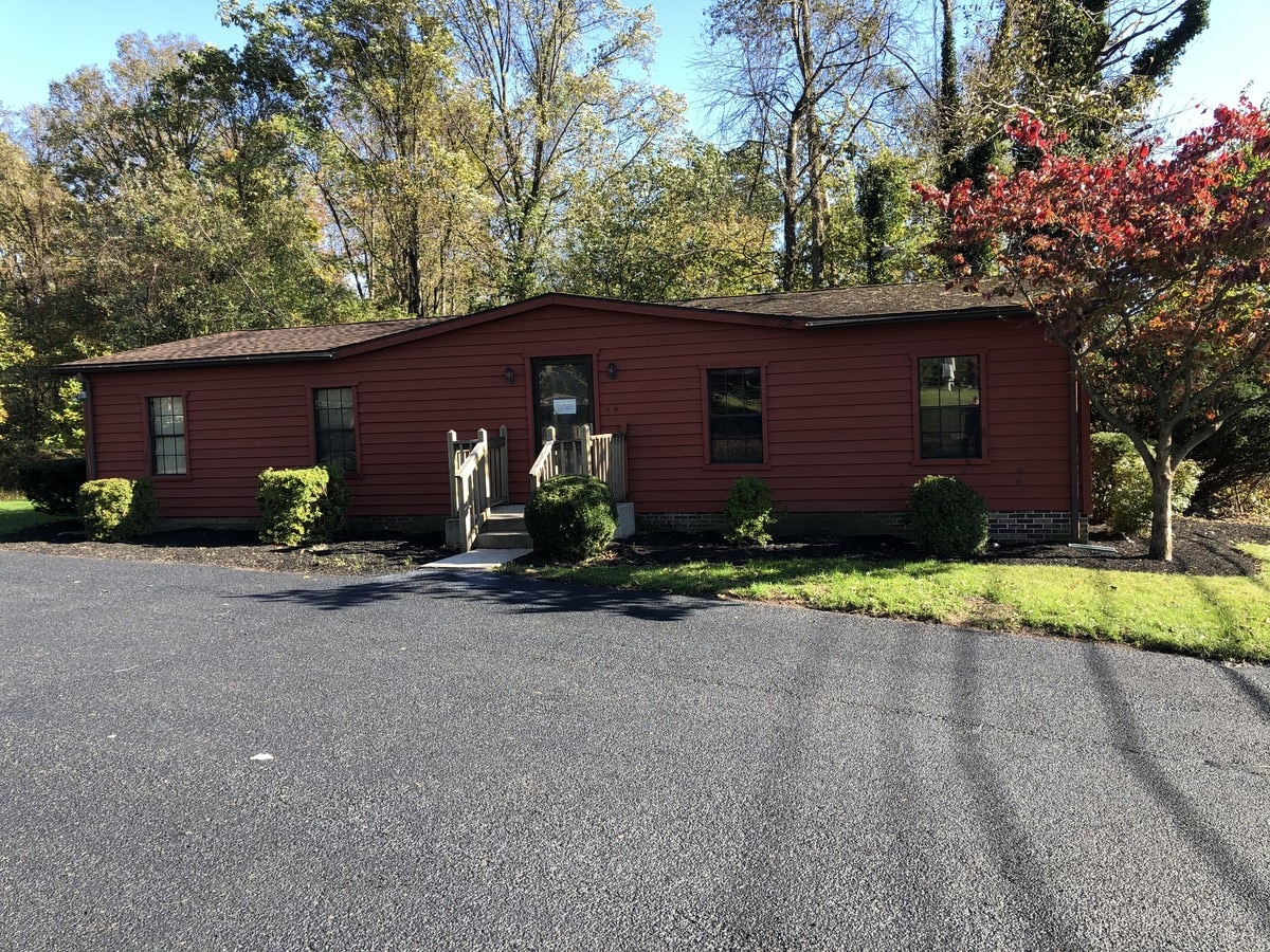 568 Old York Rd, Etters, PA 17319