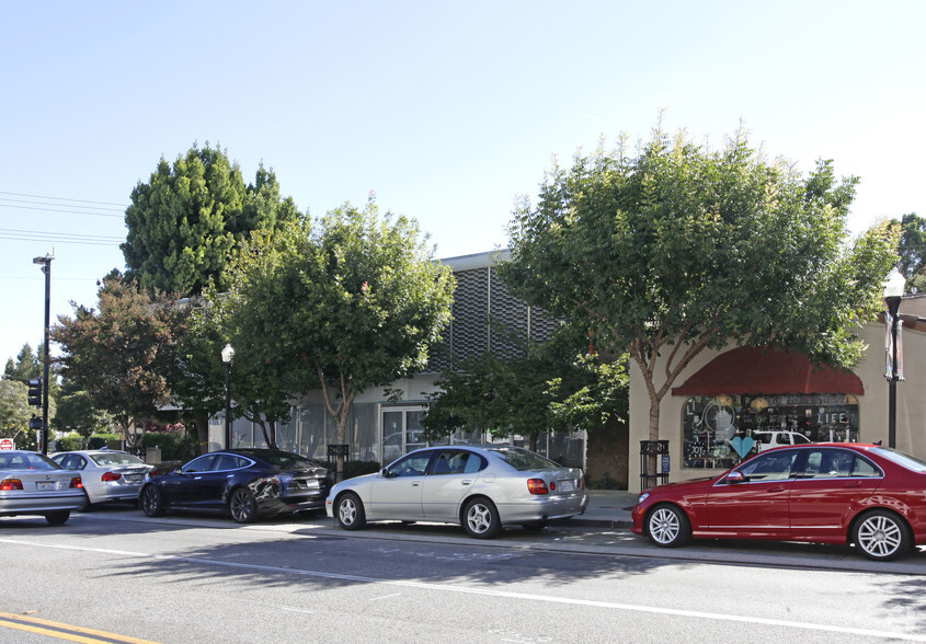 605 Castro St, Mountain View, CA for lease - Building Photo - Image 2 of 7