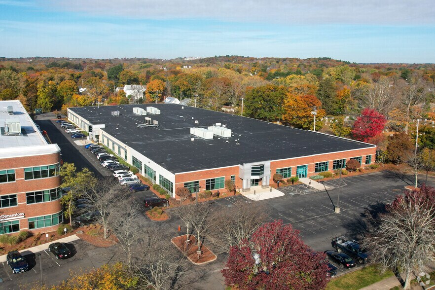 75 Sylvan St, Danvers, MA 01923 75 Sylvan