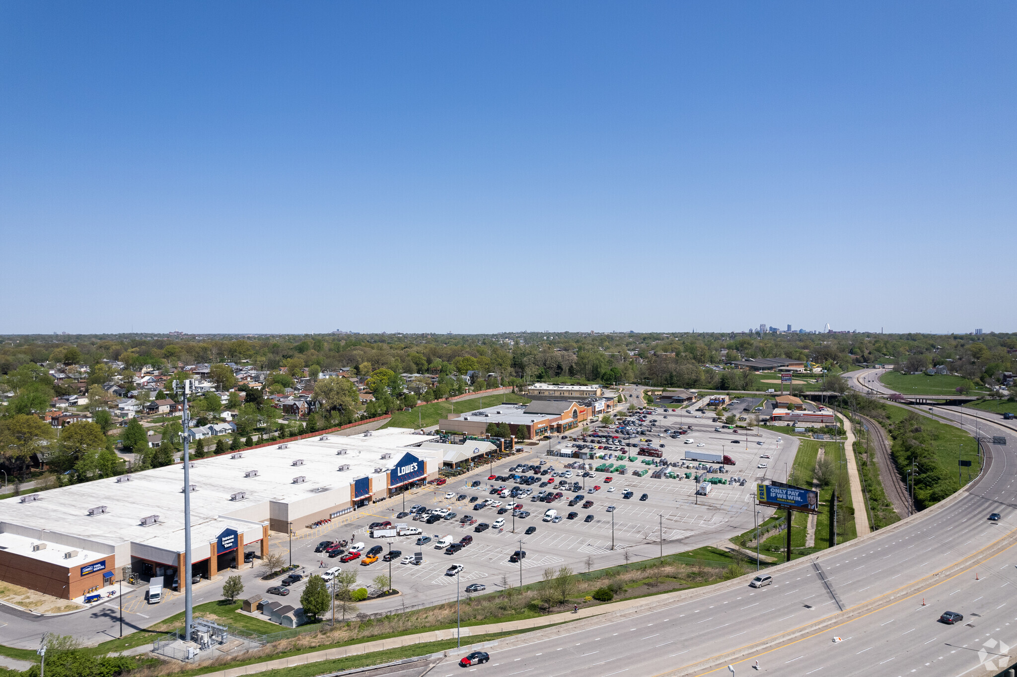 1042 Loughborough Ave, Saint Louis, MO for lease Building Photo- Image 1 of 13