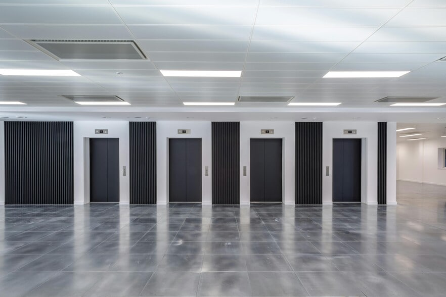 1 Kingsway, London for lease - Building Photo - Image 2 of 53