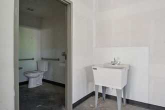 9456 S Bagley Park Rd, West Jordan, UT for lease Interior Photo- Image 2 of 15