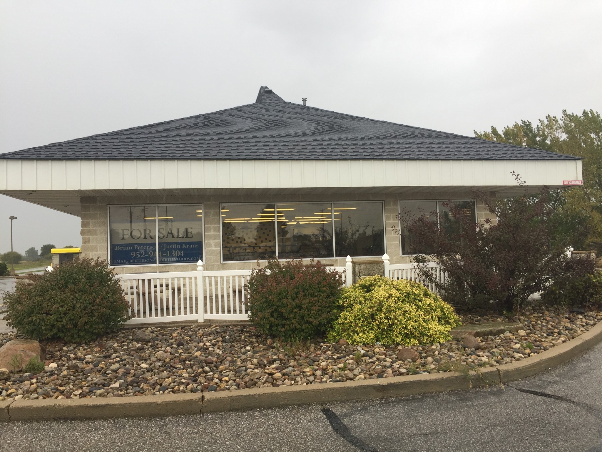 1006 N 20th St, Clear Lake, IA for sale Building Photo- Image 1 of 1