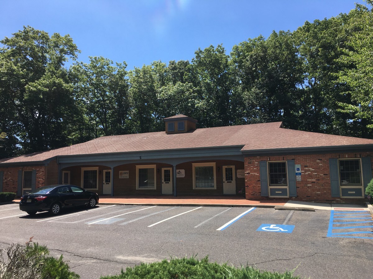 222 New Rd, Linwood, NJ 08221