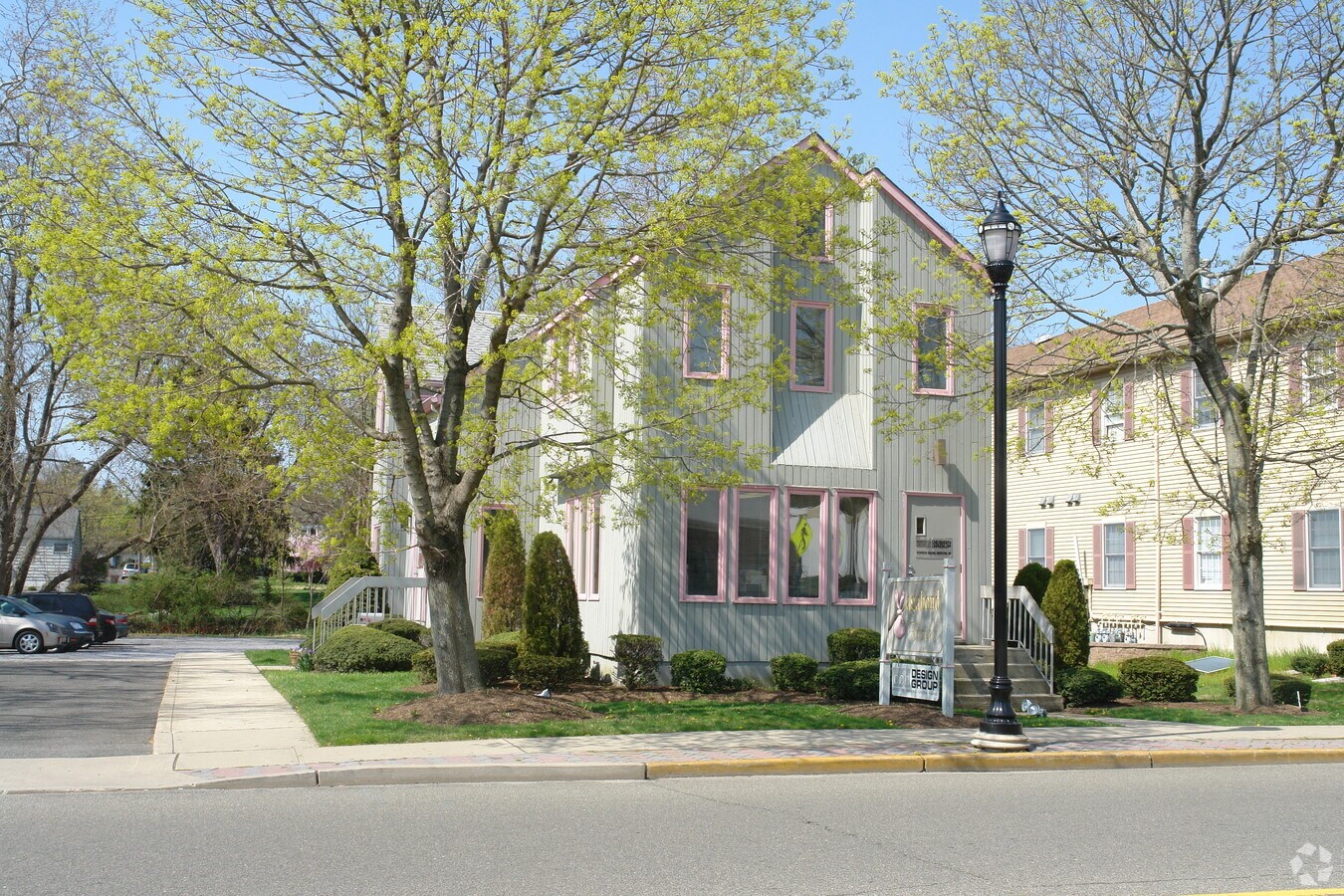 542 Prospect Ave, Little Silver, NJ 07739