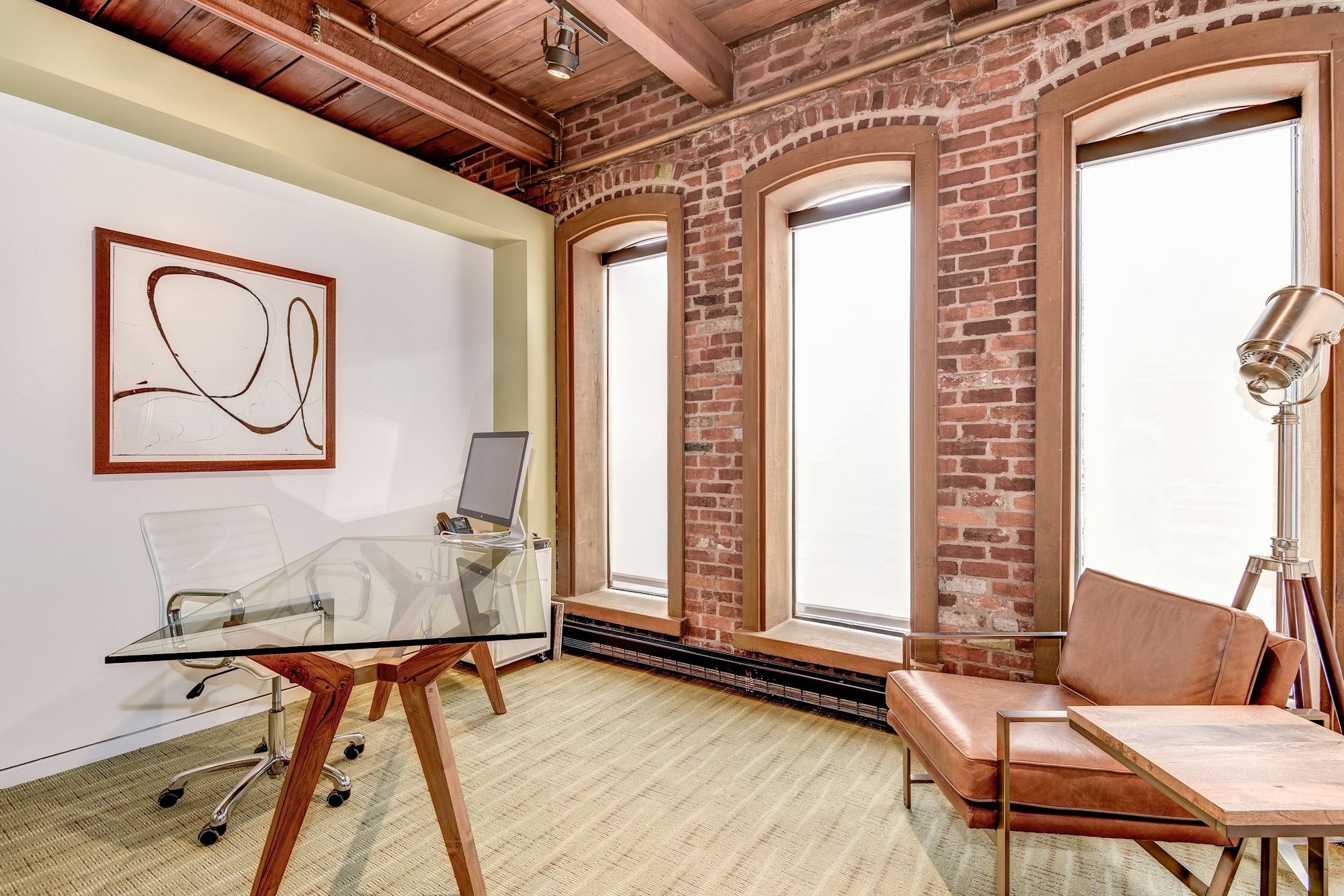 1050 30th St NW, Washington, DC for lease Building Photo- Image 1 of 23