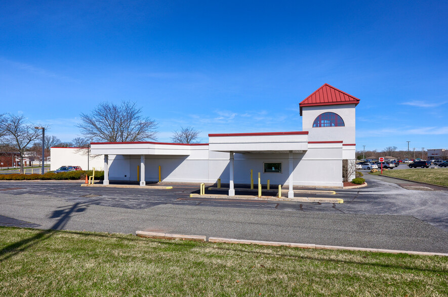 1191 Benjamin Franklin Hwy, Douglassville, PA for lease - Building Photo - Image 2 of 14