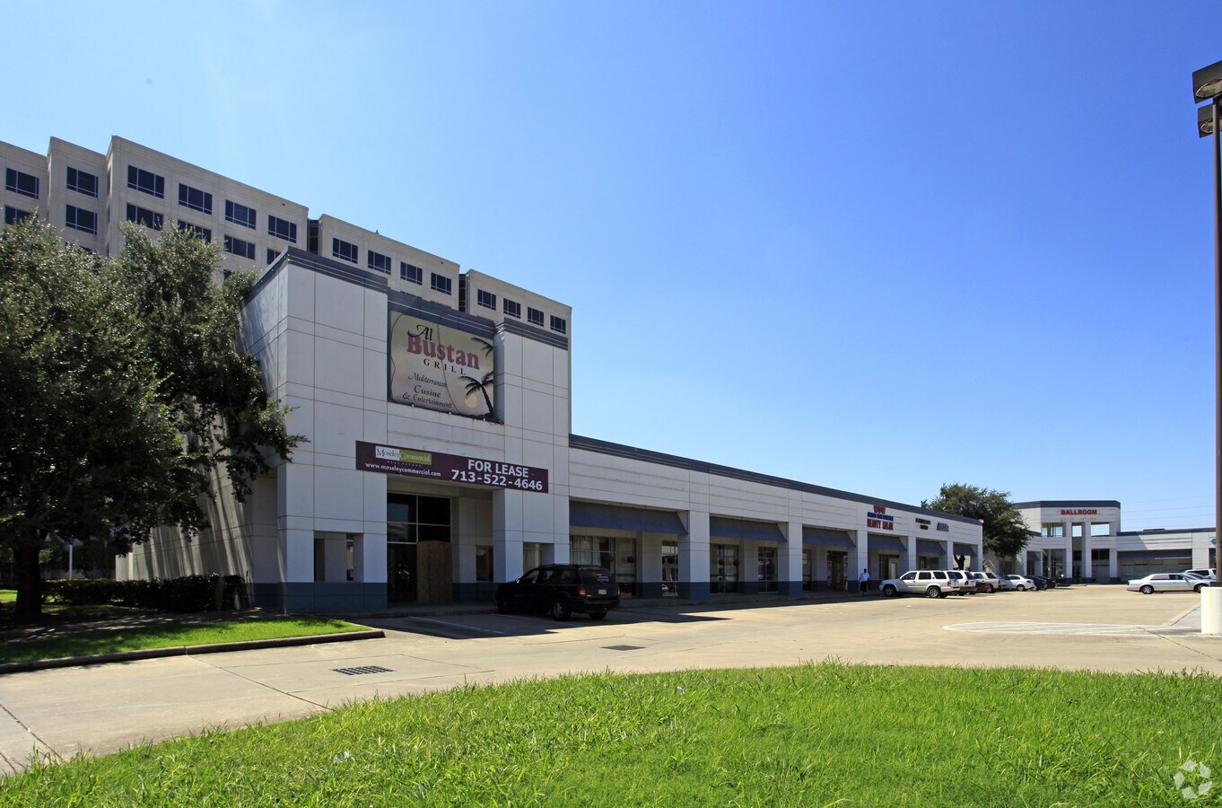 9819 St, Houston, TX 77036