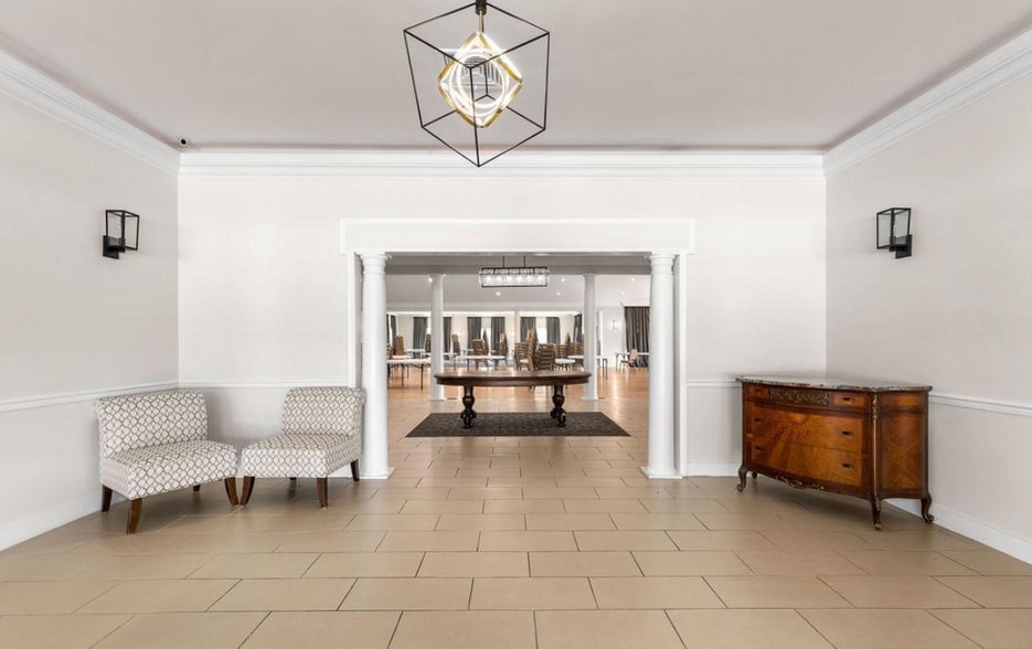 838 Bowling Green Rd, Front Royal, VA for sale - Building Photo - Image 2 of 5