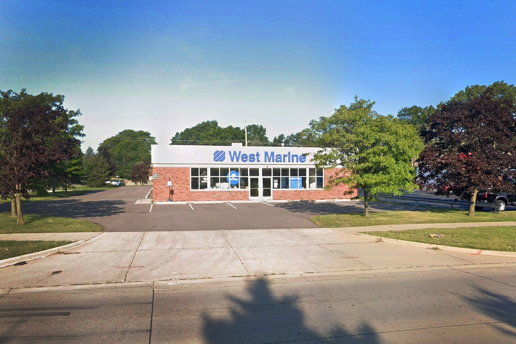 10610 Telegraph Rd, Taylor, MI for lease Building Photo- Image 1 of 2