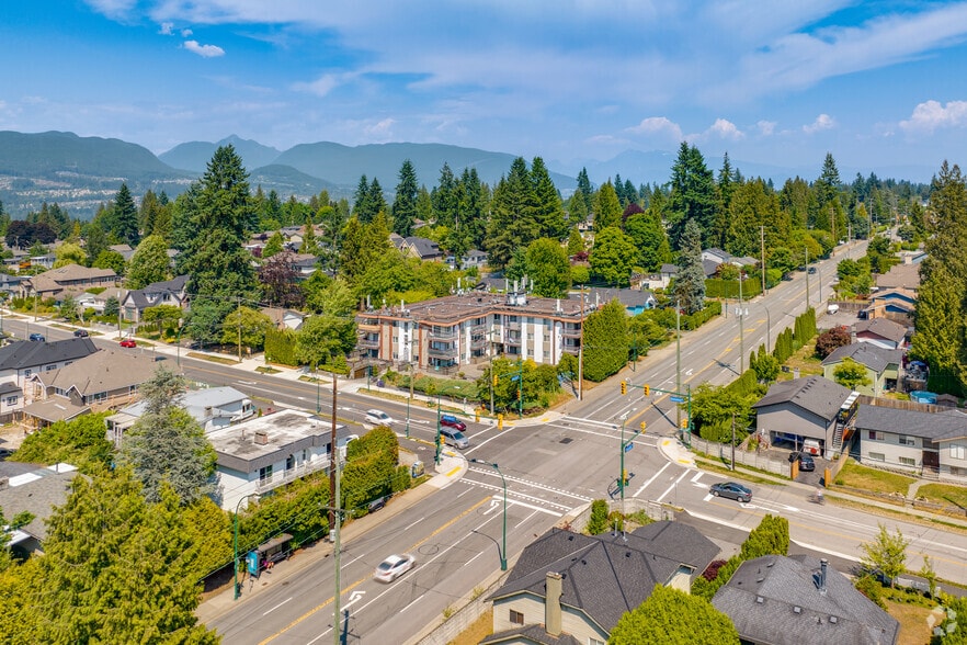 801 Gatensbury St, Coquitlam, BC for sale - Aerial - Image 2 of 4