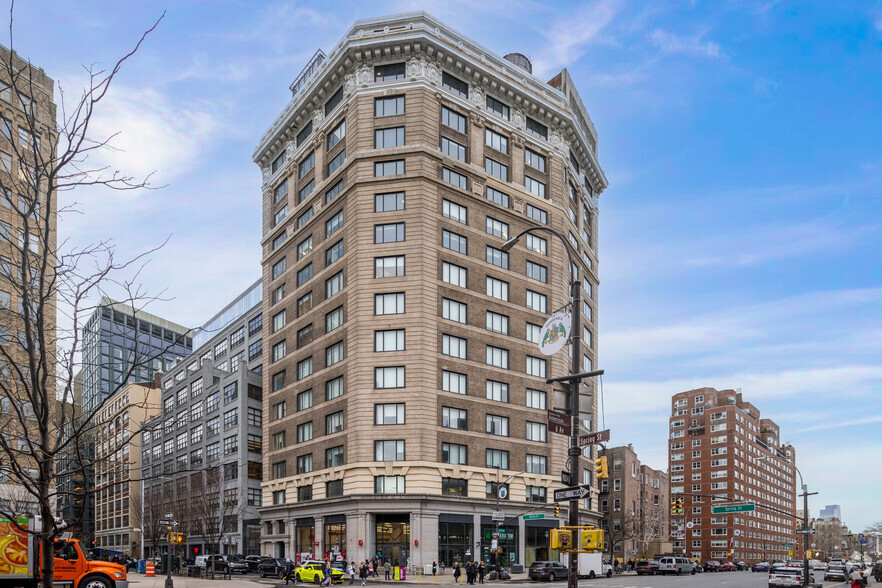 One Soho Sq, New York, NY for lease - Building Photo - Image 1 of 31