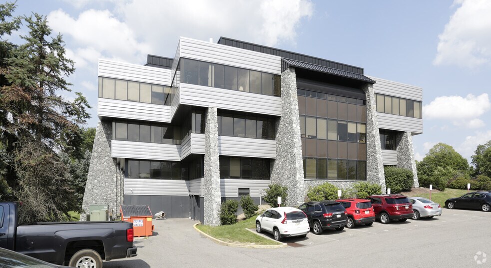 100 Corporate Center Dr, Coraopolis, PA 15108 Cherrington Corporate