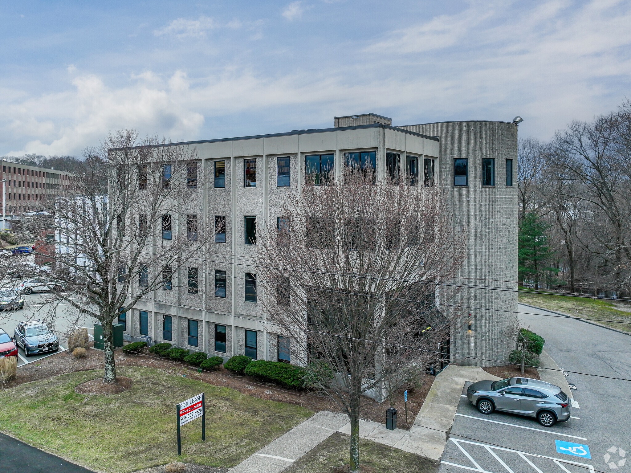 15 Walnut St, Wellesley, MA for lease Primary Photo- Image 1 of 6