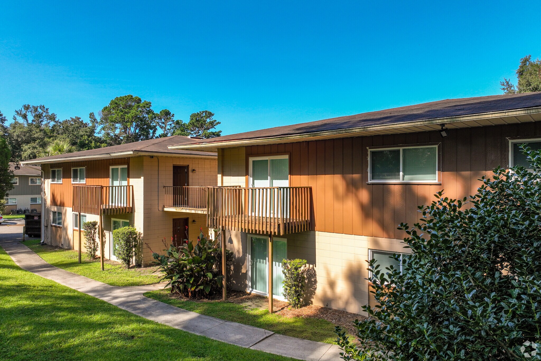 2125 Jackson Bluff Rd, Tallahassee, FL for sale Primary Photo- Image 1 of 1