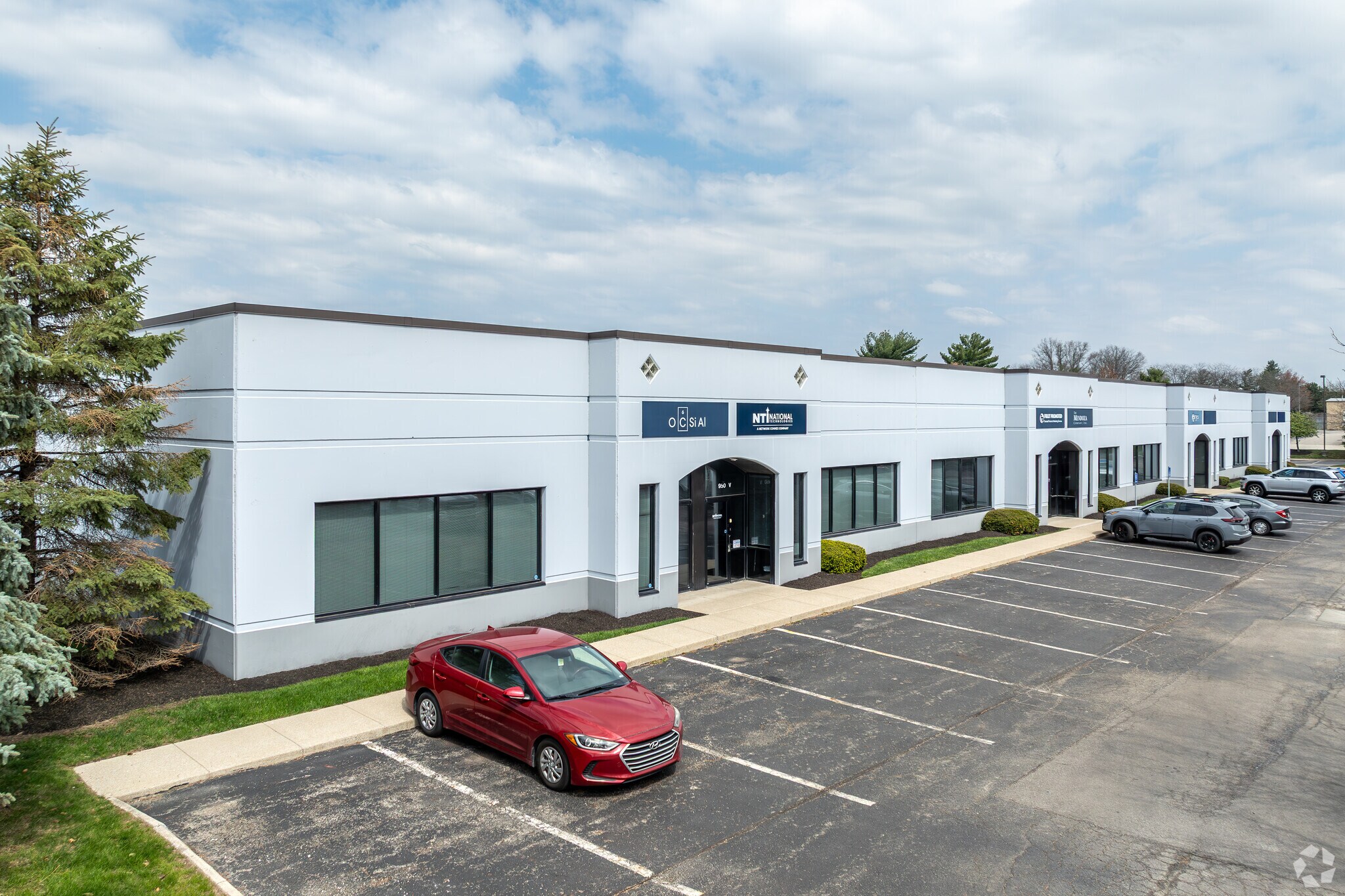 950 Taylor Station Rd, Gahanna, OH for lease Primary Photo- Image 1 of 6