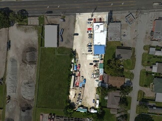 More details for 501 S Main St, Highlands, TX - Retail for Sale