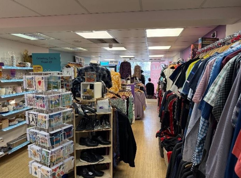 17 Sycamore Rd, Amersham for lease Building Photo- Image 1 of 1