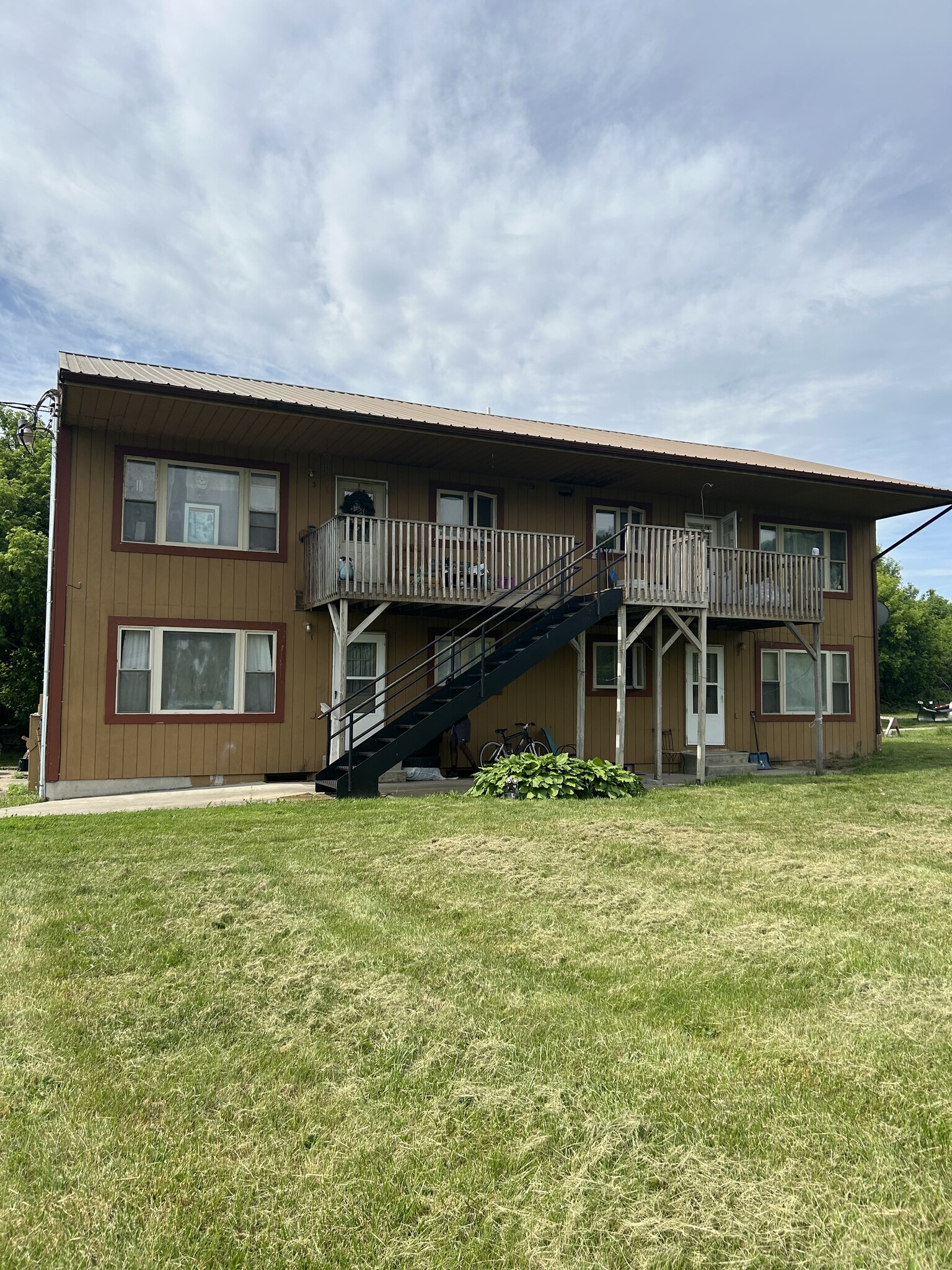 8909 US-9, Chazy, NY for sale Primary Photo- Image 1 of 17