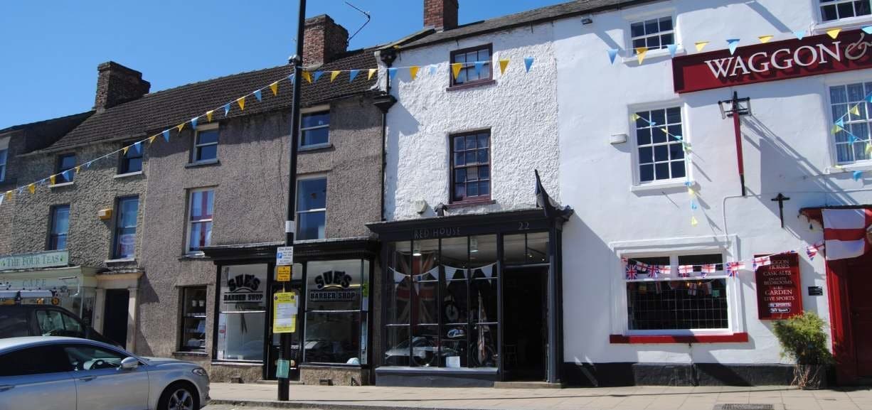 22 Market Pl, Bedale for sale Primary Photo- Image 1 of 1