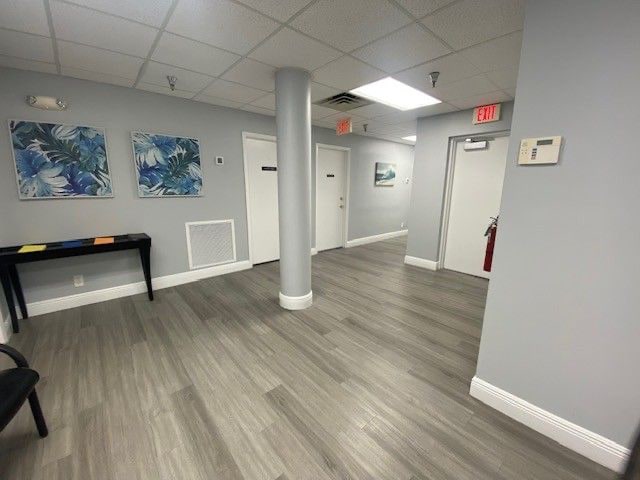 1700 S Dixie Hwy, Boca Raton, FL 33432 - Unit 200 -  - Interior Photo - Image 1 of 5