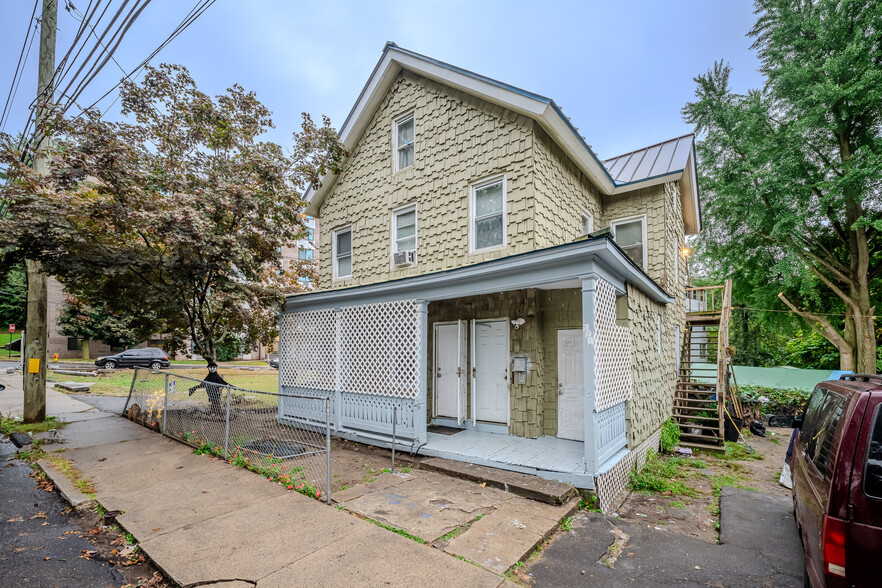 360 Pine St, Waterbury, CT for sale - Building Photo - Image 1 of 1