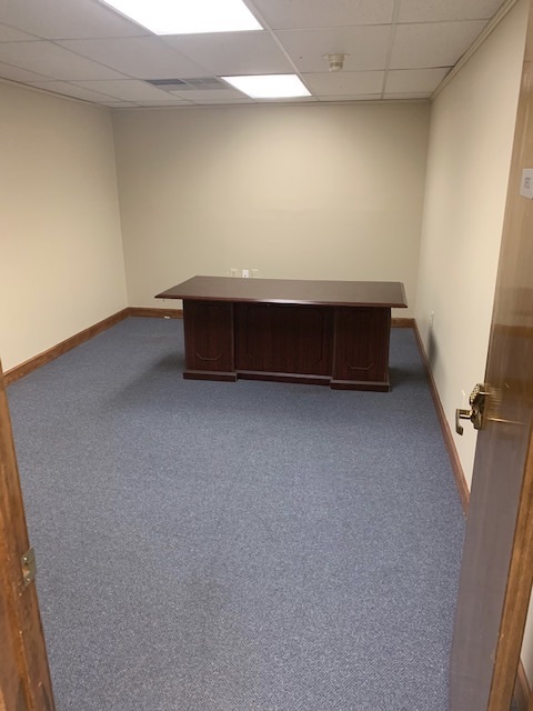 321 Main St, Woodbridge, NJ for lease Interior Photo- Image 1 of 2