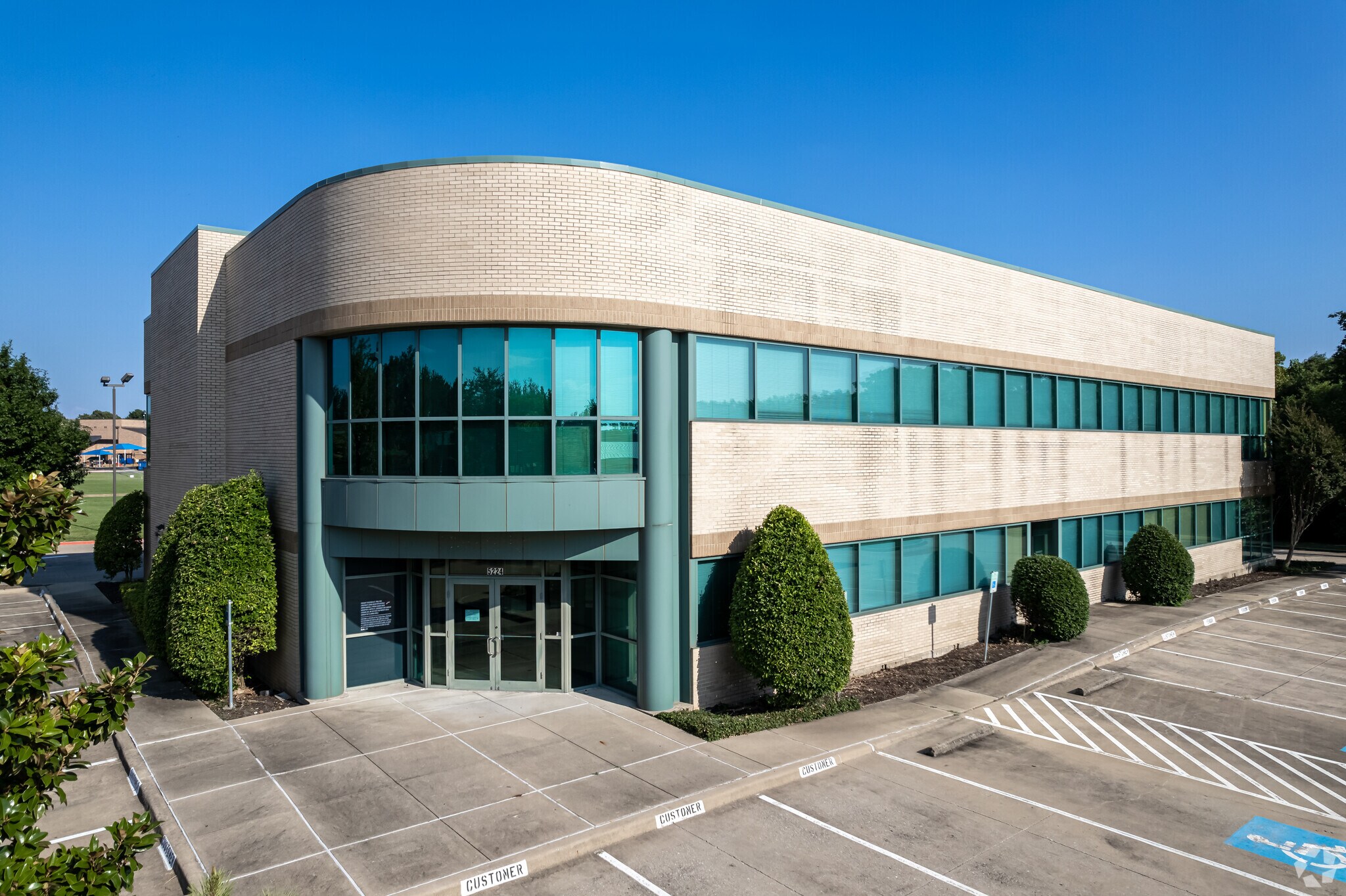 5224 W Plano Pky, Plano, TX for sale Primary Photo- Image 1 of 1