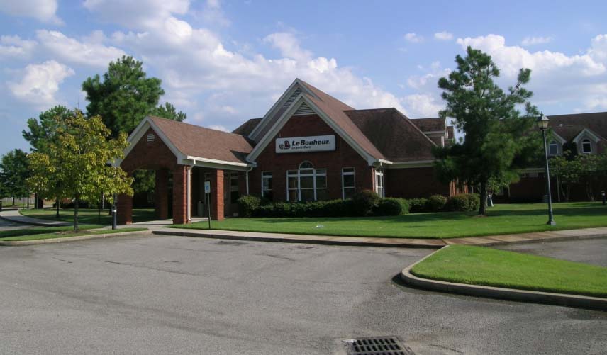 8065 Club Pky, Cordova, TN for lease - Building Photo - Image 2 of 4