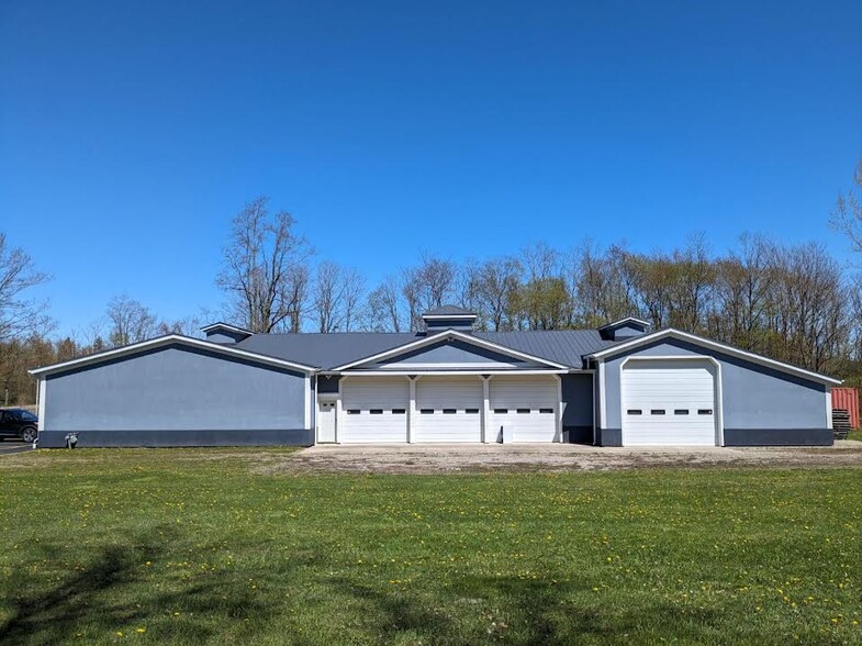 699 Versailles Rd, Silver Creek, NY for sale - Building Photo - Image 2 of 17