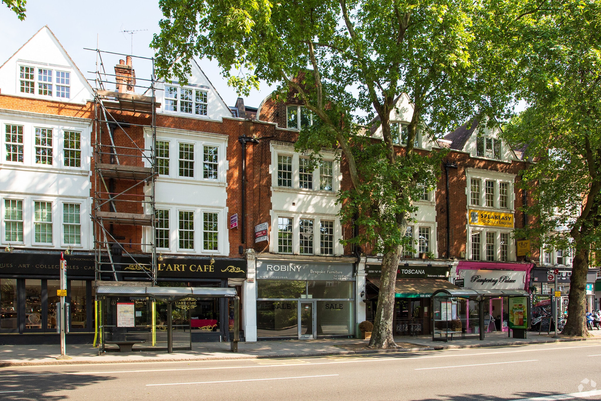 28 Chiswick High Rd, London for sale Primary Photo- Image 1 of 1