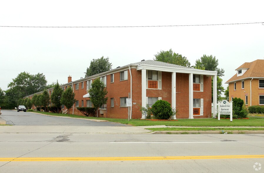 4396 Rocky River Dr Cleveland Oh 44135 Property Record Loopnet Com