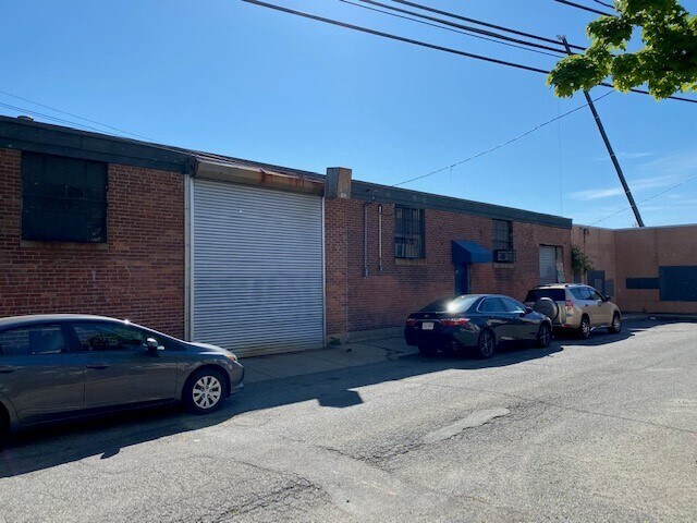 30 Alston St, Somerville, MA for sale Primary Photo- Image 1 of 1