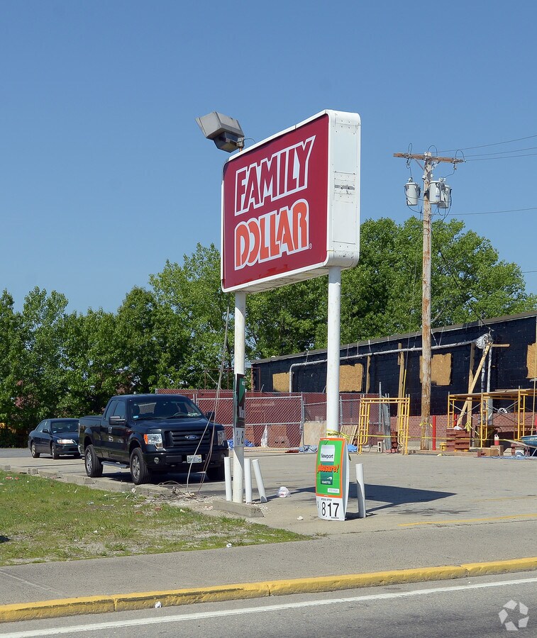 320 Dexter St, Pawtucket, RI 02860 Property Record