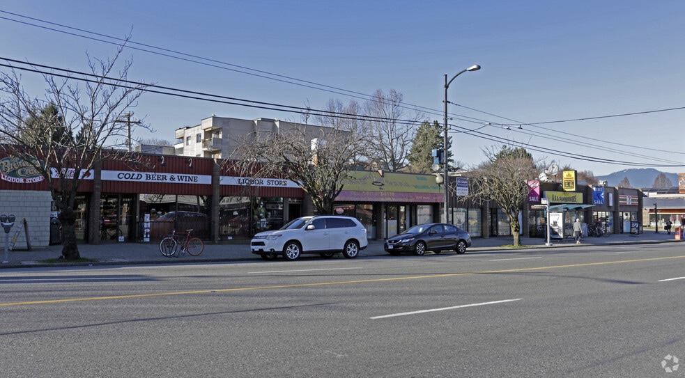 3011 Main St, Vancouver, BC for sale - Primary Photo - Image 2 of 11