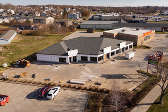 2411 2nd St, Coralville, IA for lease Building Photo- Image 2 of 4