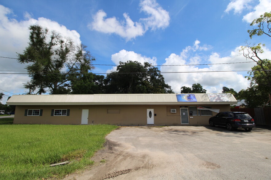 508 FM 1960 Rd E, Dayton, TX for sale - Building Photo - Image 1 of 1