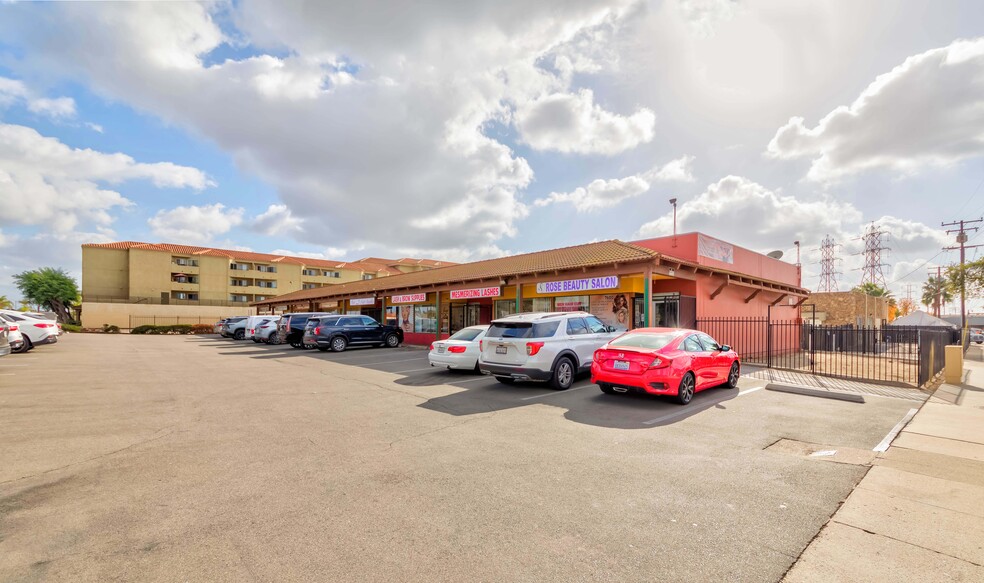 7600-7612 Katella Ave, Stanton, CA for sale - Building Photo - Image 2 of 24