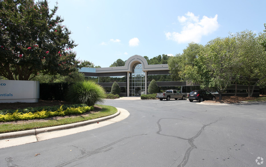 2300 Gateway Centre Blvd, Morrisville, NC 27560 | LoopNet