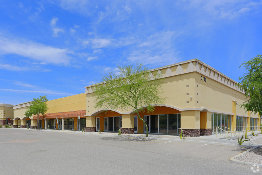 3710 W Overton Rd, Tucson, AZ for lease - Primary Photo - Image 1 of 3