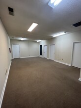 3935 Sunset Blvd, West Columbia, SC for lease Interior Photo- Image 1 of 16