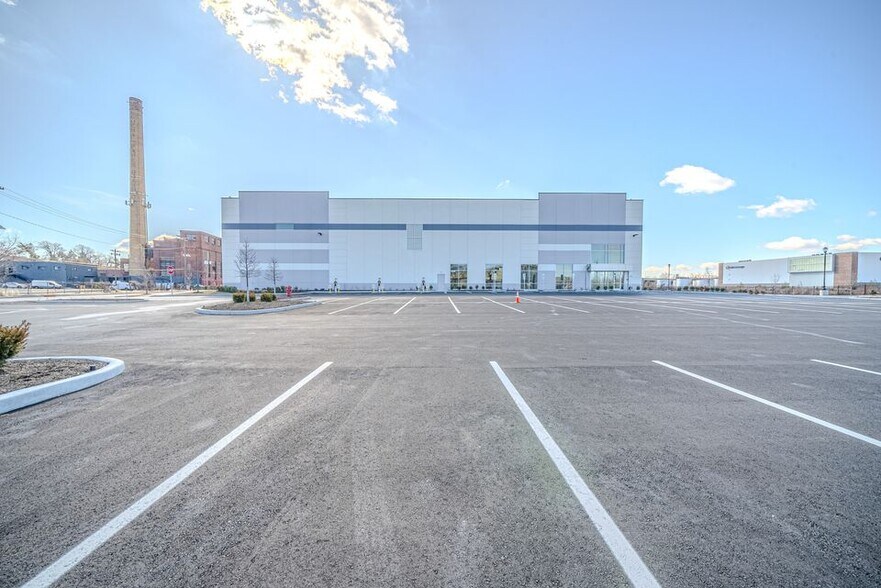 30 Cross St, Bogota, NJ for lease - Building Photo - Image 2 of 10